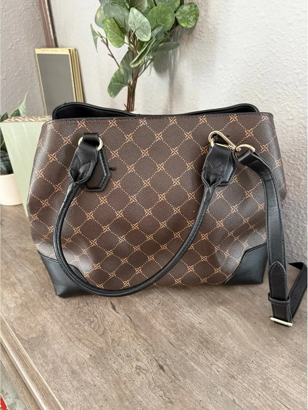 Nine West zip purse 9h